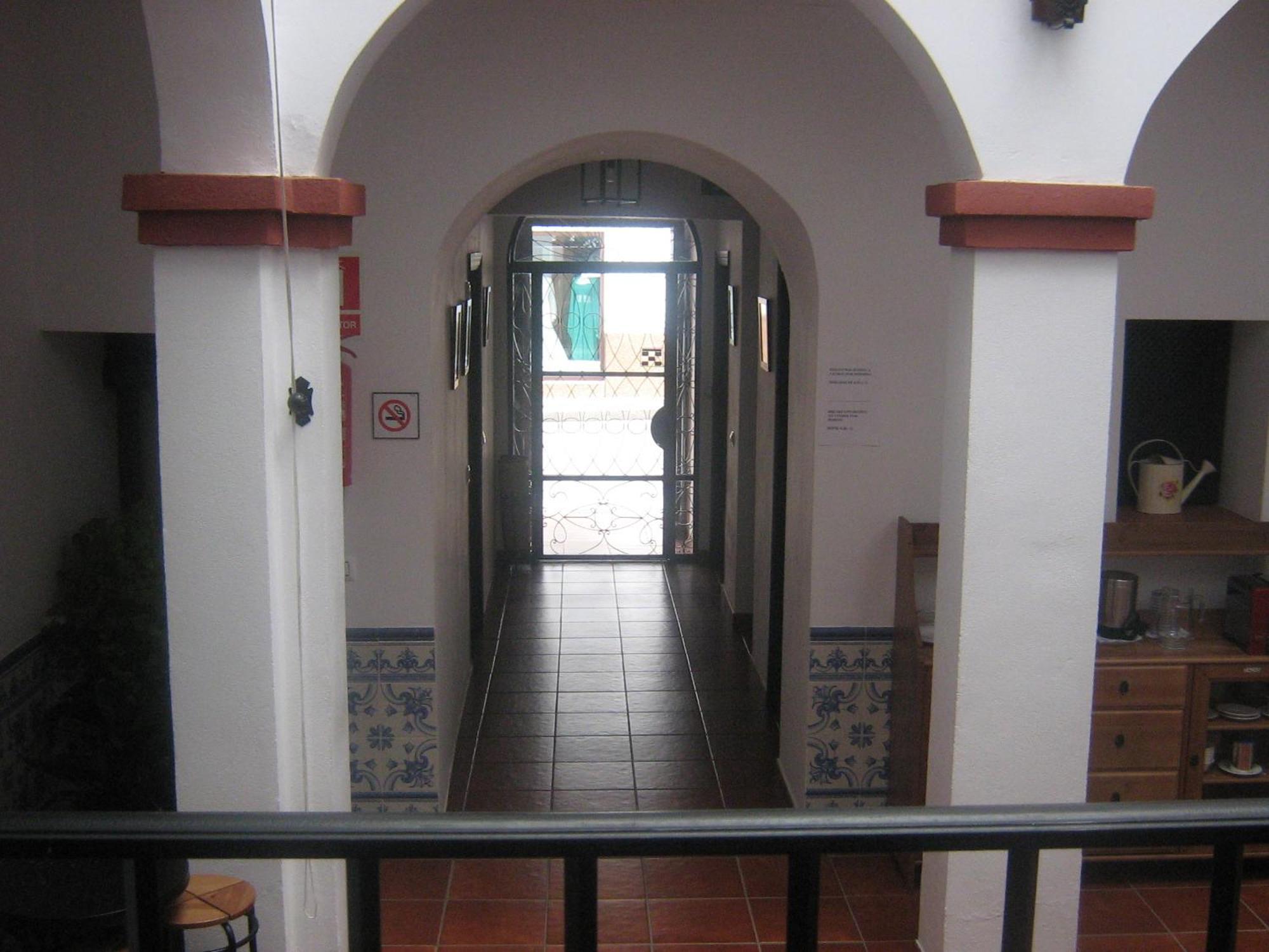 Apartamentos Turisticos Casa Cantillo Carmona  Extérieur photo